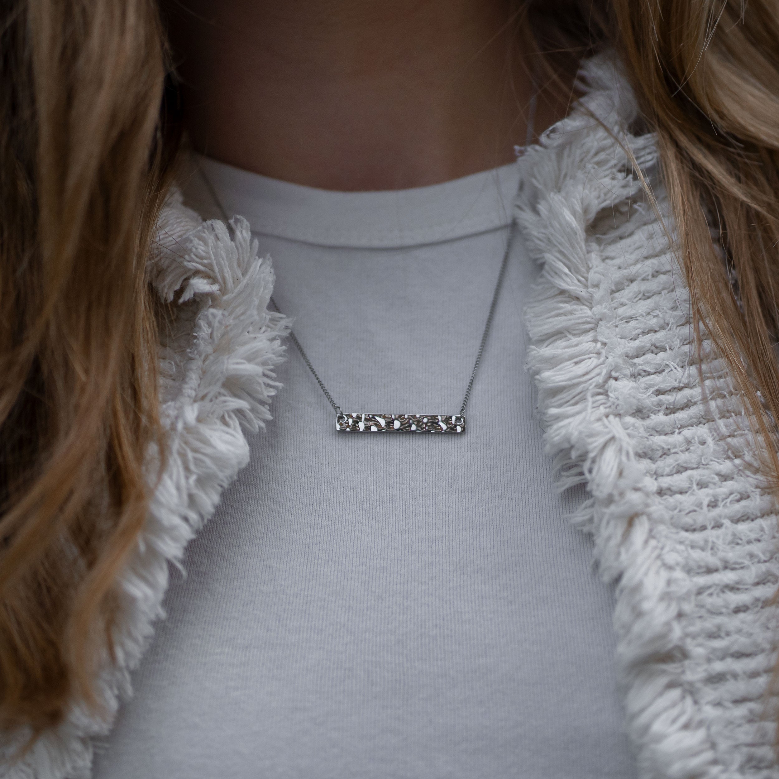 03 HAMMERED SILVER