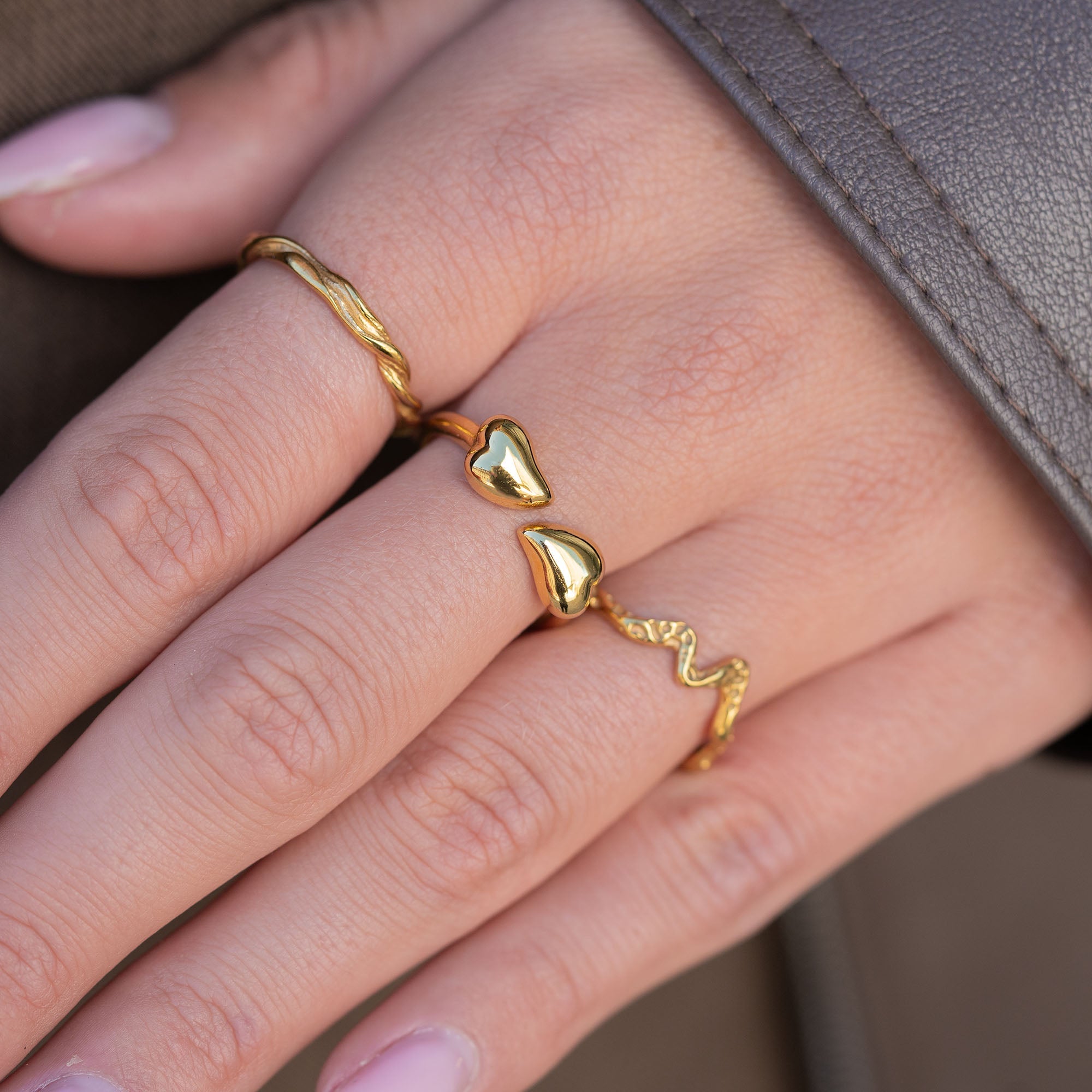 TWIN HEARTS ADJUSTABLE RING