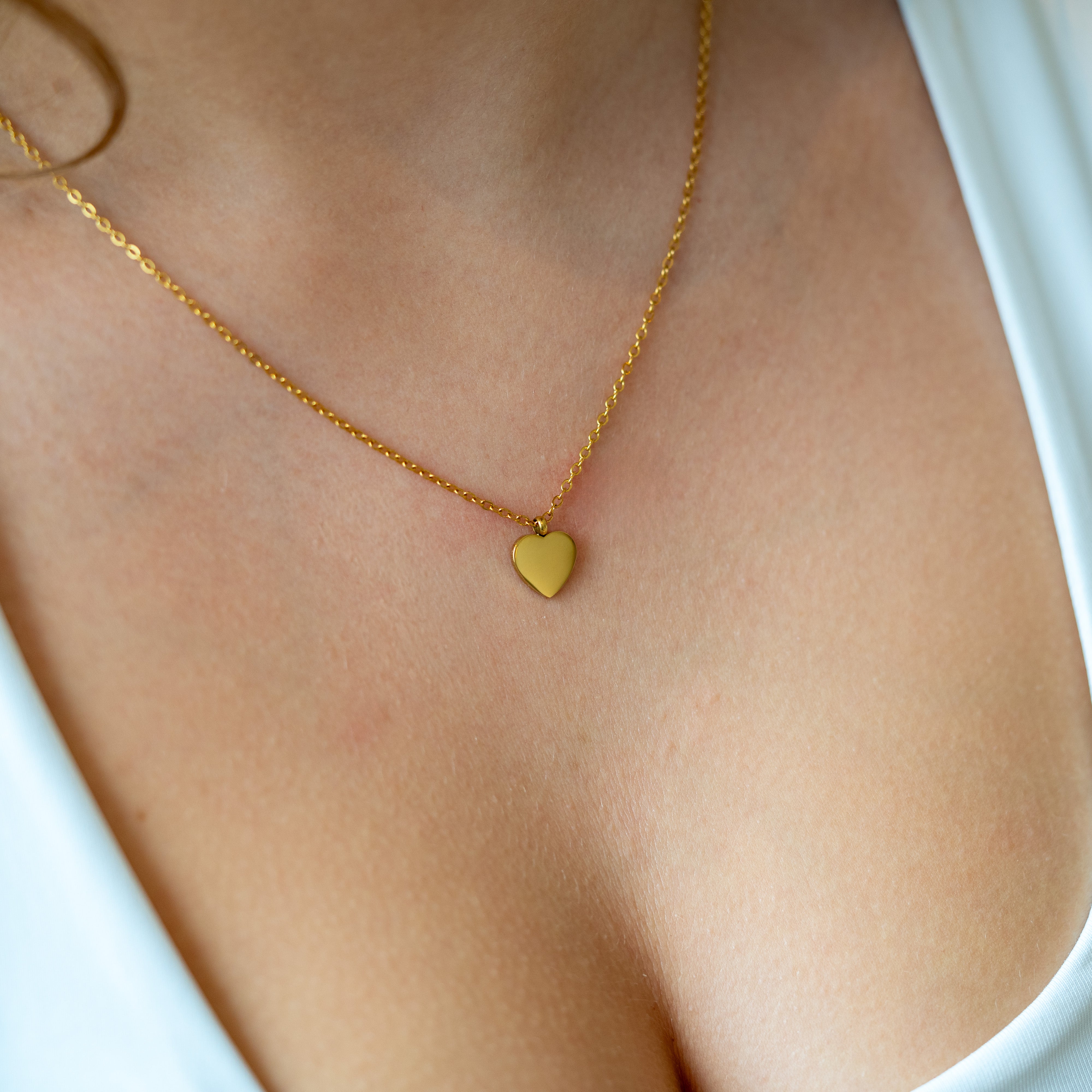 MINI HEART NECKLACE GOLD