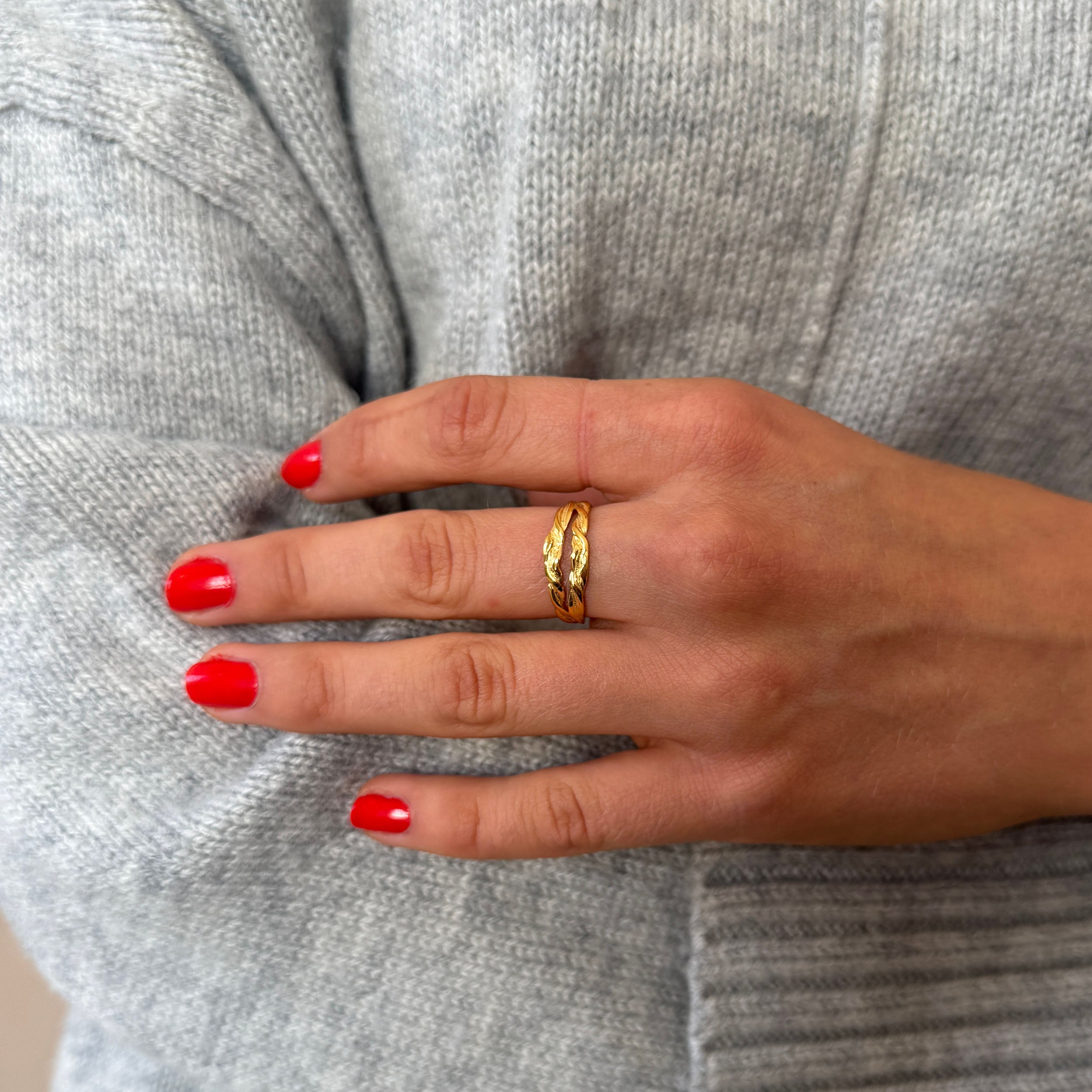 TWIST ADJUSTABLE TWIN RING